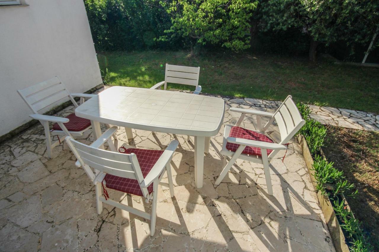 Cukon Holiday Home Medulin Exterior foto
